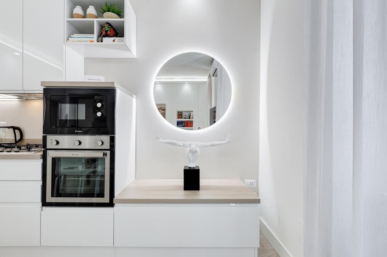 Bmga L The White Crown Apartment In Testaccio Róma Kültér fotó