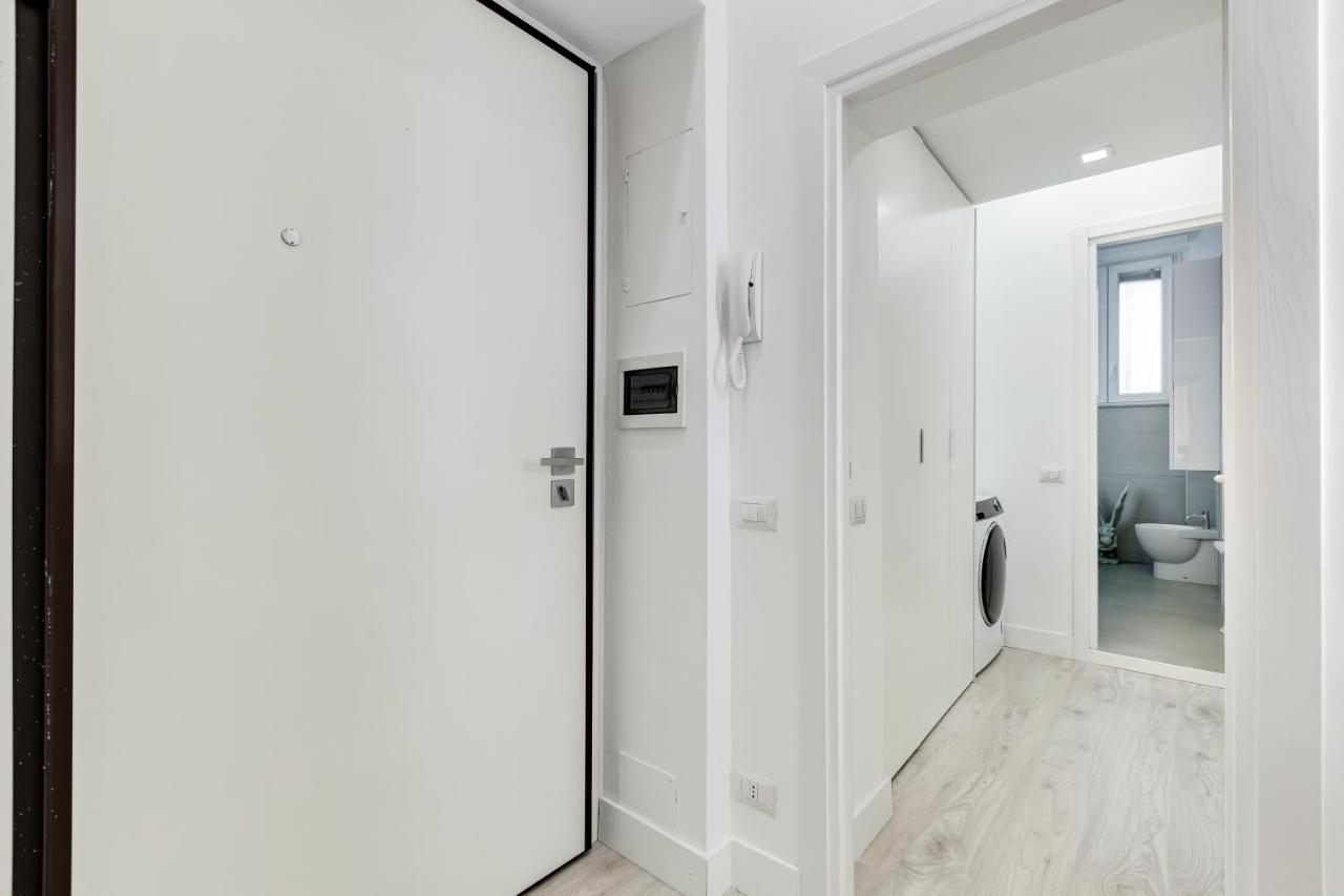 Bmga L The White Crown Apartment In Testaccio Róma Kültér fotó