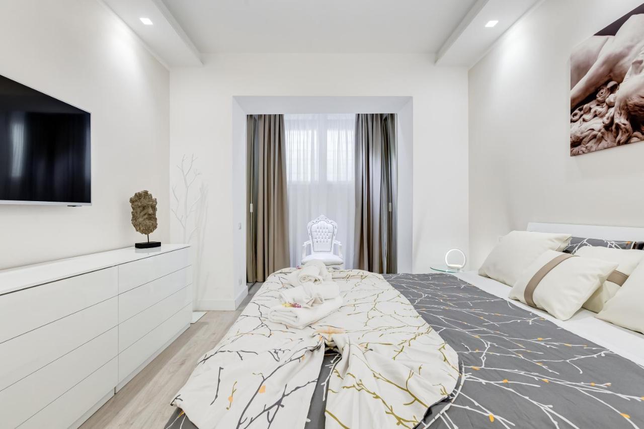 Bmga L The White Crown Apartment In Testaccio Róma Kültér fotó