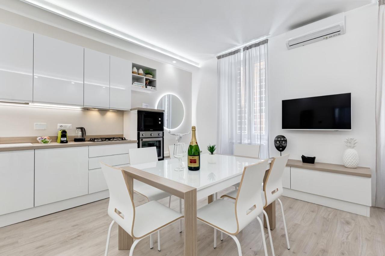 Bmga L The White Crown Apartment In Testaccio Róma Kültér fotó