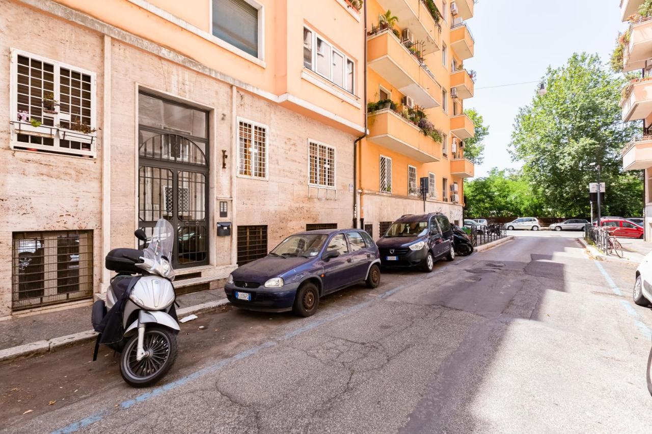 Bmga L The White Crown Apartment In Testaccio Róma Kültér fotó