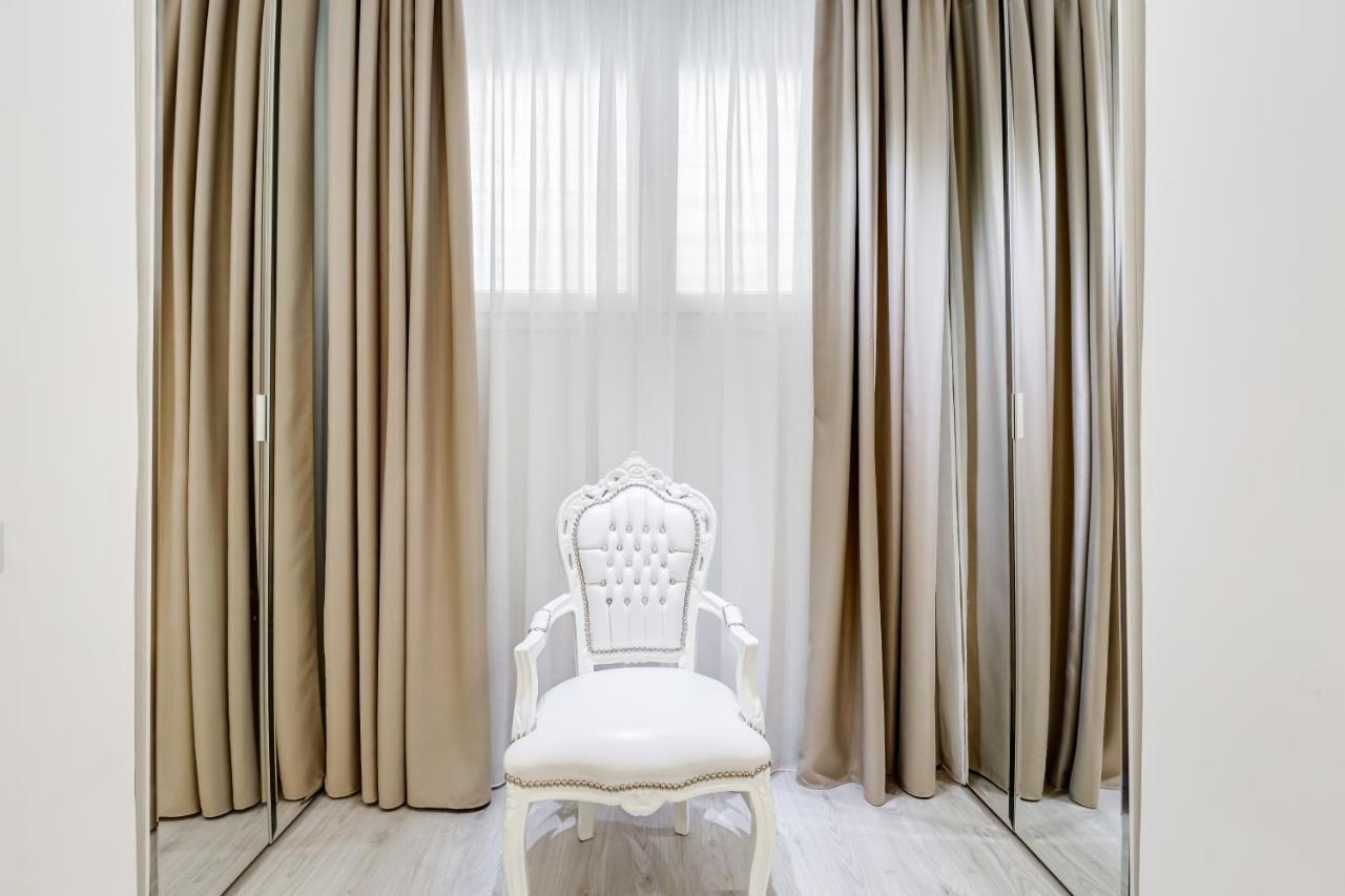 Bmga L The White Crown Apartment In Testaccio Róma Kültér fotó
